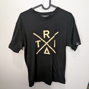 Black and Gold TrianguloSwag T-shirt (unisex) By BBINC